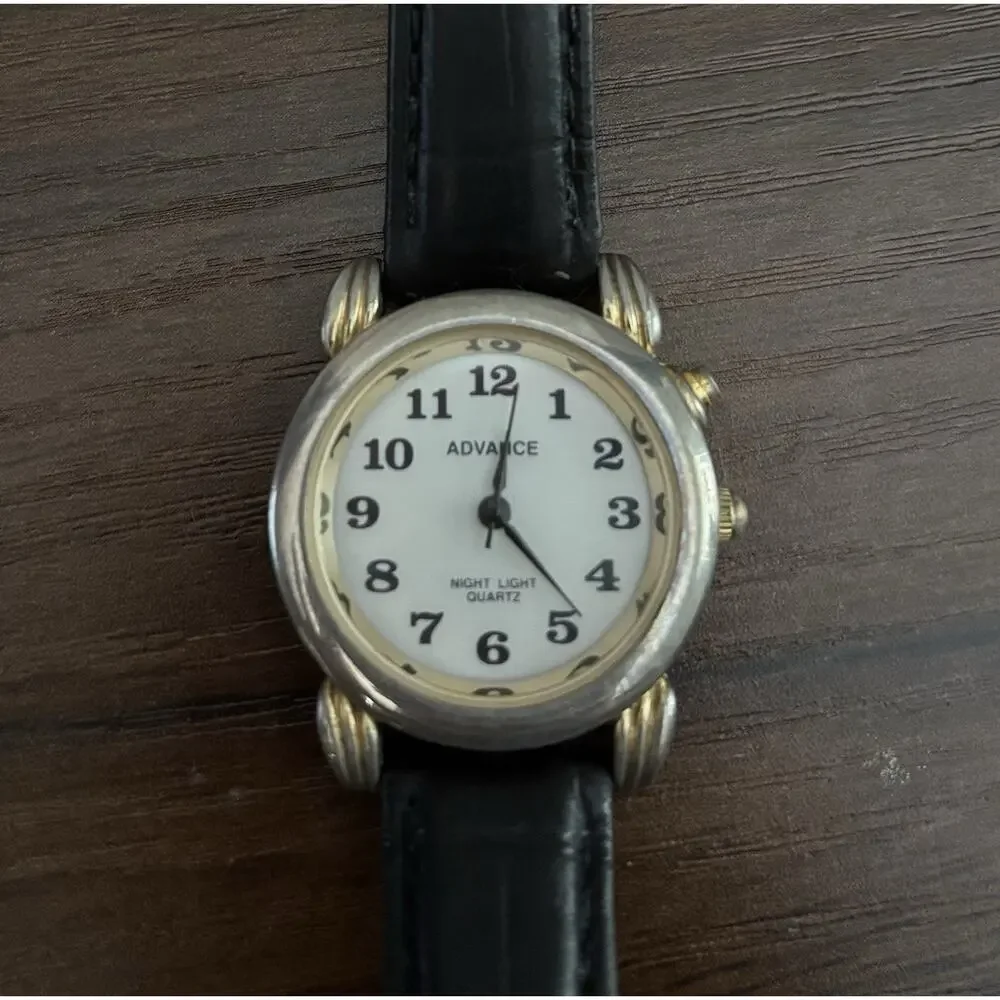 Vintage Advance Night Light Quartz Wrist Watch Black Leather Band AWCIF Japan